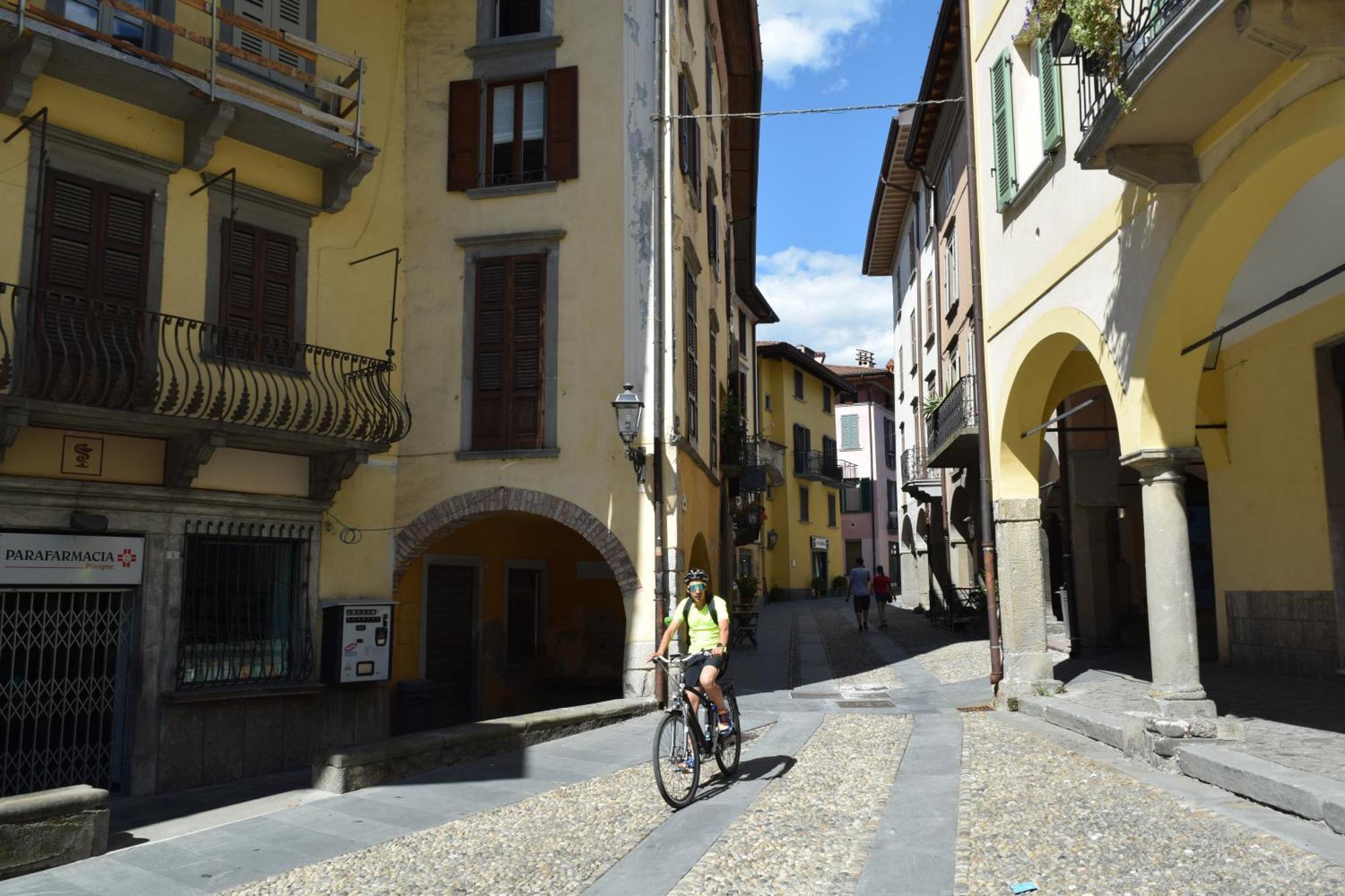 Aros Mountain Lake Iseo Hospitaliy Pisogne Exterior foto